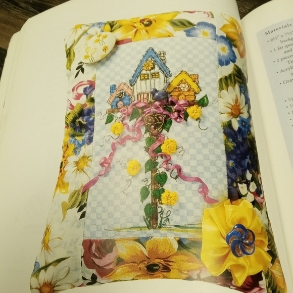 Fast & Fun Stenciled Quilts by Vicki Garnas Quilting - Picture 5 of 5